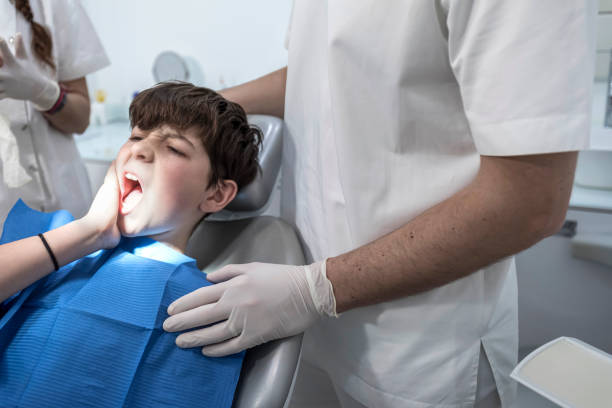 Best Emergency Tooth Extraction in Minooka, IL